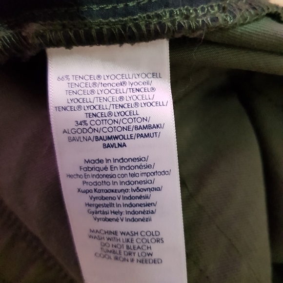 NWT Chaps cropped trouser size:12P - Picture 7 of 8